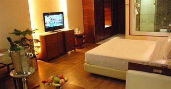 The Victoria Grand Hotel & Spa Касаули Экстерьер фото